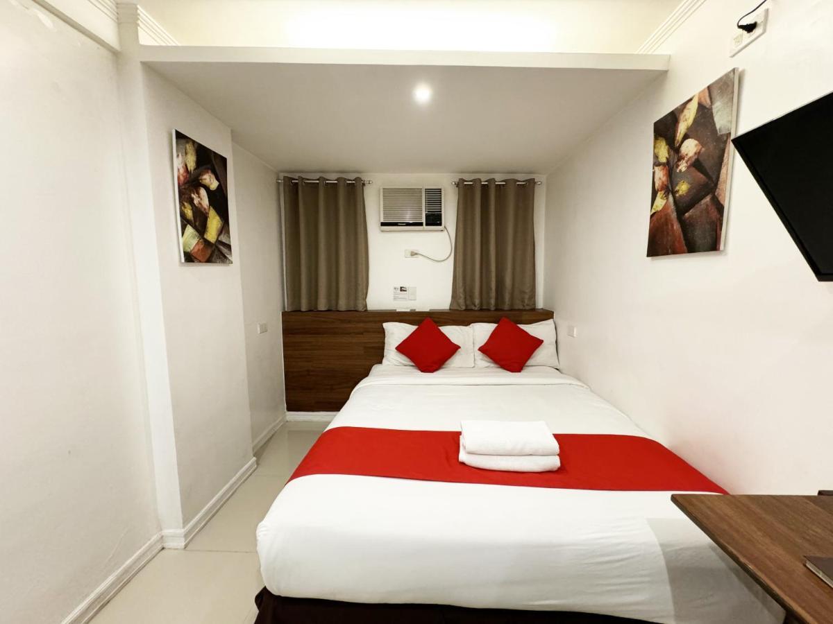 Nest Fort Bgc Makati City Ngoại thất bức ảnh