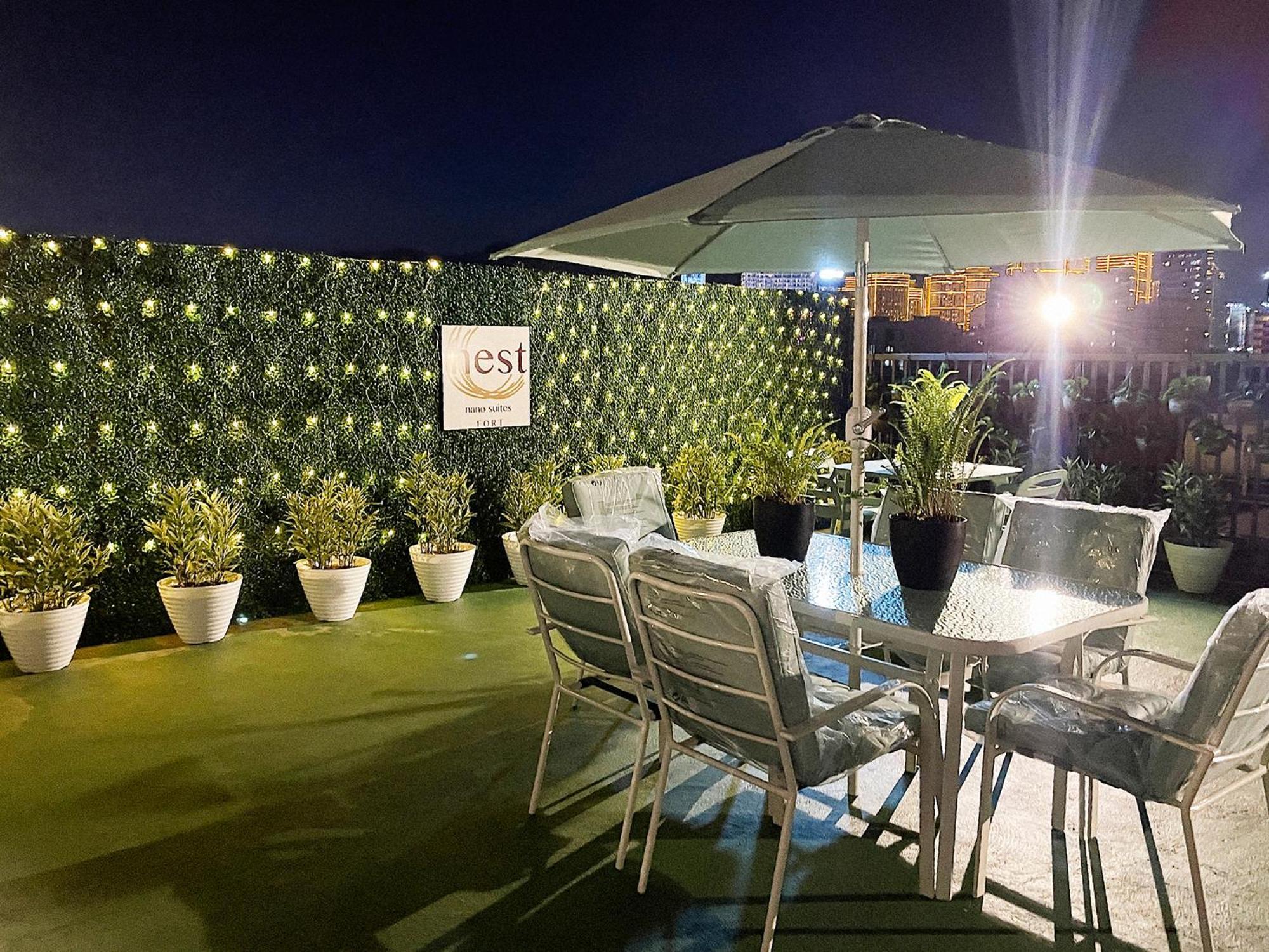 Nest Fort Bgc Makati City Ngoại thất bức ảnh
